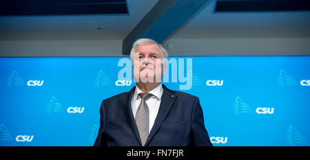 Munich, Germany. 14th Mar, 2016. The Premier of Bavaria, Horst Seehofer (CSU) arrives for the CSU party executive meeting in Munich, Germany, 14 March 2016. Seehofer criticized Merkel's refugee policies and called it the main reason for the losses of the CDU in the state parliament elections. Photo: Sven Hoppe/dpa/Alamy Live News Stock Photo
