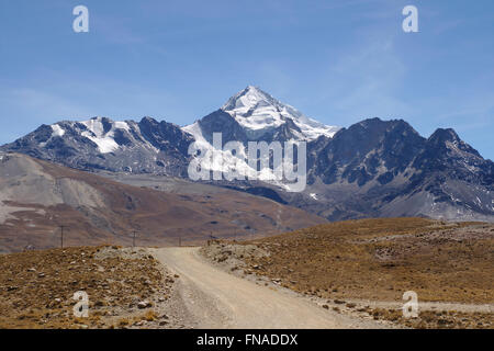 Huayna Potosi in the Cordillera Real, Bolivia Stock Photo