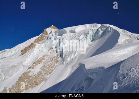 Side summit of Huayna Potosi, Cordillera Real, Bolivia Stock Photo