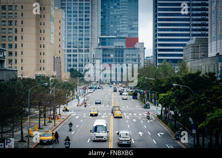 View of traffic on Songzhi Road, in the Xinyi District, Taipei, Taiwan. Stock Photo