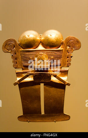 Pre Columbian Golden figure, Museo del Oro Pre-Columbian Gold Museum, Bogota, Colombia, South America Stock Photo