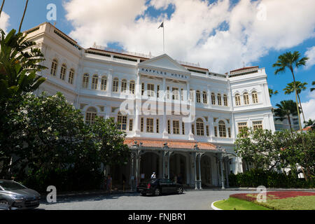 Colonial Raffles Hotel Facade, Singapore Stock Photo