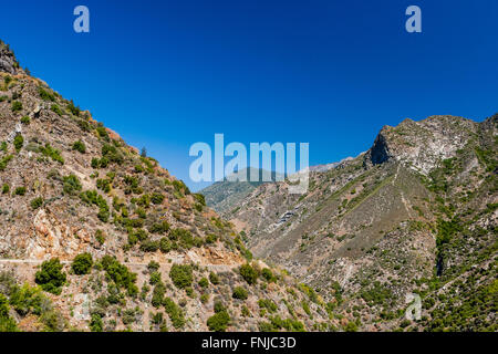 Kings Canyon Scenic Byway, Highway 180, Kings Canyon National Park, Southern Sierra Nevada, California, USA. Stock Photo