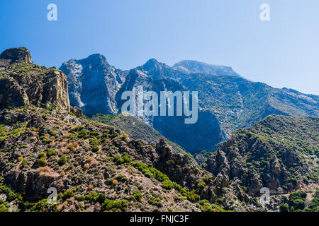 Kings Canyon Scenic Byway, Highway 180, Kings Canyon National Park, Southern Sierra Nevada, California, USA. Stock Photo