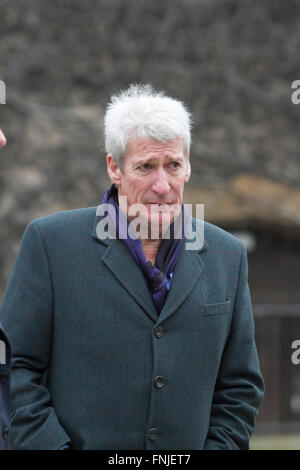 Westminster London,UK. 15th March 2016. BBC presenter Jeremy Paxman interviews Eurosceptic MP Bill Cash in Westminster with 100 days left until the EU referendum Credit:  amer ghazzal/Alamy Live News
