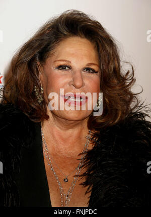 New York wedding of Lainie Kazan, right, and composer Peter Daniels