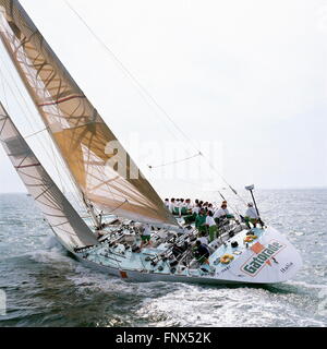 AJAXNETPHOTO. 1989. SOLENT, ENGLAND. FASTNET RACE 1989 - GATORADE SKIPPERD BY GIORGIO FALCK (IT) OFF THE NEEDLES. YACHT IS A WHITBREAD RACE ENTRY.  PHOTO: JONATHAN EASTLAND / AJAX  REF:GATORADE 1989 Stock Photo