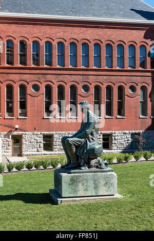 Young Lincoln sculpture on the campus of Syracuse University, Syracuse, New York, USA Stock Photo