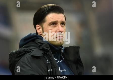 Paderborn, Germany. 18th Mar, 2016. Duisburg's coach Ilia Gruev before kick-off at the German 2nd Bundesliga soccer match between SC Paderborn 07 and MSV Duisburg at Benteler-Arena in Paderborn, Germany, 18 March 2016. PHOTO: JONAS GUETTLER/dpa (EMBARGO CONDITIONS - ATTENTION: Due to the accreditation guidlines, the DFL only permits the publication and utilisation of up to 15 pictures per match on the internet and in online media during the match.) © dpa/Alamy Live News Stock Photo