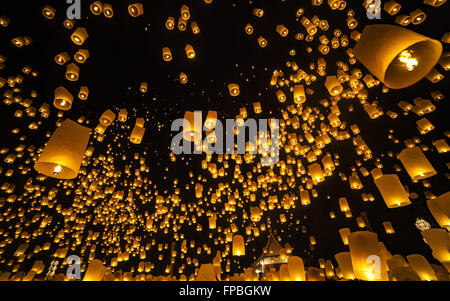 Loi Krathong and Yi Peng Festival, Chiang Mai, Thailand Stock Photo