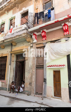 North America, Latin America, Caribbean, Cuba, Vieja Havana’s street scenes and neighborhood. Stock Photo