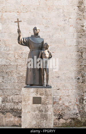 North America, Latin America, Caribbean, Cuba, Havana. Statue of the missionary Fray Junipero Serra, a Spanish Franciscan friar. Stock Photo