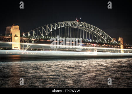 nightshot of bridge in sydney Stock Photo