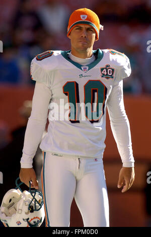 Miami Dolphins kicker Olindo Mare celebrates his game-winning field ...