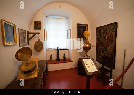 Poland, Krakow (Cracow), Collegium Maius, Jagiellonian University Museum, Copernicus Room with astronomic instruments Stock Photo