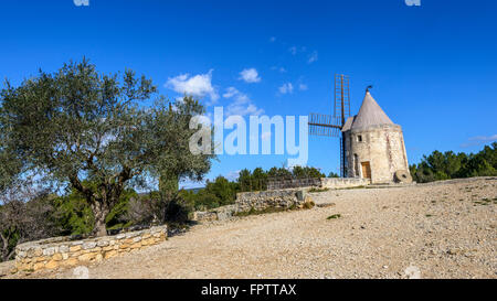 moulin Alphonse Daudet, fontvieille , bouche du rhone paca,France 13 Stock Photo