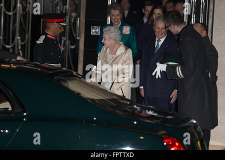 The Queen, patron of the Gold Service Scholarship attends award ceremony to find best front of house professionals.  Featuring: HM The Queen, Elizabeth II Where: London, United Kingdom When: 16 Feb 2016 Stock Photo