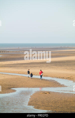 Blackpool Spring Blackpool,UK. 20th March 2016. weather news. It's a beautiful day in ...