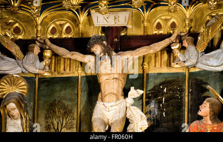Oviedo, Spain. 20th March, 2016. Sculture of the crucifixion of Jesus, during the mass at Oviedo Cathedral at Palm Sunday, that commemorates Jesus' triumphal entry into Jerusalem, on March 20, 2016 in Oviedo, Spain. Credit:  David Gato/Alamy Live News Stock Photo