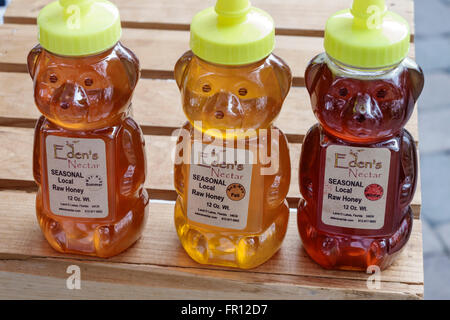 Florida St. Saint Pete Petersburg Beach,Gulfport,Beach Boulevard South,Tuesday Fresh Market,sale,display sale seasonal local raw honey,FL160210022 Stock Photo