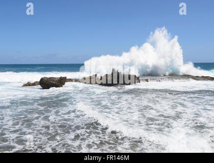 Rough Seas at Point Quobba, near Carnarvon, Coral Coast, Gascoyne Region, Western Australia Stock Photo