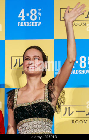 Tokyo, Japan. 21st March, 2016. American actress Brie Larson greets to the cameras during the Japanese premiere for the film Room on March 21, 2016, Tokyo, Japan. Brie Larson won the Academy Award for Best Actress in a Leading Role for her role in Room. The film was also nominated for Best Motion Picture, Best Achievement in Directing, and Best Adapted Screenplay. Room hits Japanese theatres on March 18. Credit:  Rodrigo Reyes Marin/AFLO/Alamy Live News Stock Photo