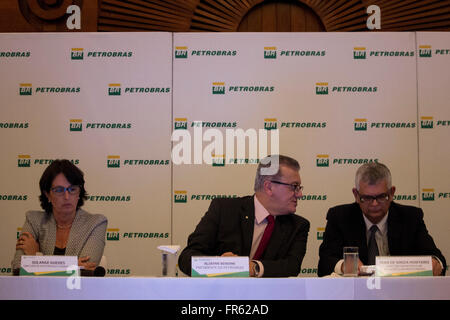 Rio de Janeiro, Brazil. 21st March, 2016. Petrobras holds a press conference to announce financial and operating results for the quarter quartro 2015. The year 2015 closed with a net loss of R $ 34.8 billion. Credit:  Luiz Souza/Alamy Live News