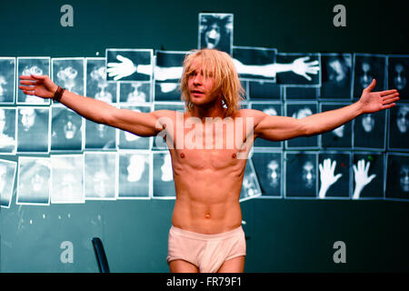 Mirco Kreibich - Theaterproduktion 'Caligula' (von Albert Camus, Regie: Jette Steckel), Box und Bar, Deutsches Theater, Premiere Stock Photo