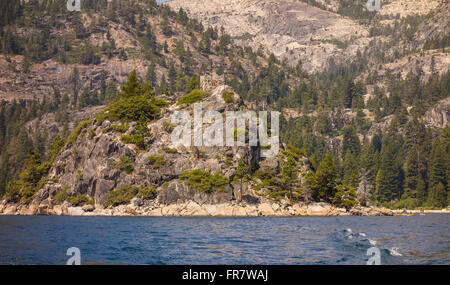 LAKE TAHOE, CALIFORNIA, USA - Emerald Bay. Teahouse on top of island. Stock Photo