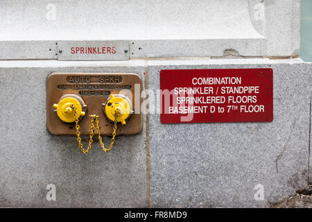 Close up of combination sprinkler and standpipe, New York City, USA Stock Photo