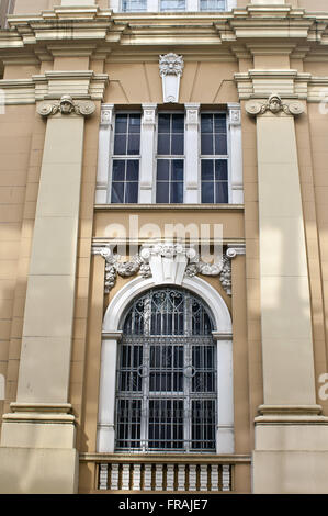 Detalhe da fachada do MARGS Museu de Arte do Rio Grande do Sul Ado Malagoli na Praça da Alfândega Stock Photo