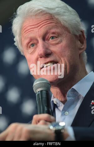 Phoenix, Arizona, USA. 21st Mar, 2016. Former President Bill Clinton speaks at a campaign rally for his wife Democratic presidential candidate Hillary Clinton at Carl Hayden High School March 21, 2016 in Phoenix, Arizona. Stock Photo