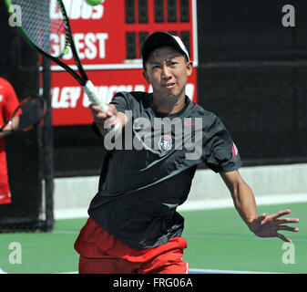 Albuquerque, NM, USA. 22nd Mar, 2016. UNM's Michael Tran practices Tuesday afternoon at the McKinnon Family Tennis Courts at the University of New Mexico. Tuesday, Mar. 22, 2016. © Jim Thompson/Albuquerque Journal/ZUMA Wire/Alamy Live News Stock Photo