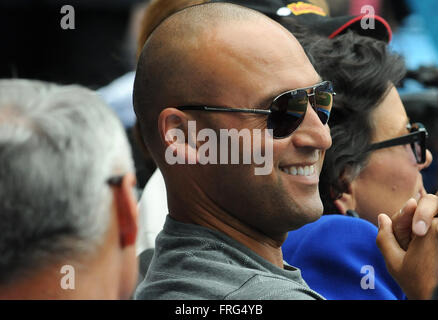 Havana, Cuba. 22nd March, 2016. Retired New York Yankees player Derek Jeter enjoys the exhibition baseball game between the Cuban National team and the Tampa Bay Rays at Estadio Latinamericano in Havana, Cuba on March 22, 2016. Tampa Bay beat the Cuban team 4-1. U.S. President Barack Obama and Cuban President Raul Castro attended the game. Credit:  Paul Hennessy/Alamy Live News Stock Photo