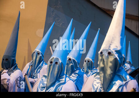 Santander, Spain. 22nd Mar, 2016. Nazarenes in the brotherhood of the Immaculate during the procession of the holy  Tuesday the meeting in Santander  Credit:  JOAQUIN GOMEZ SASTRE/Alamy Live News Stock Photo