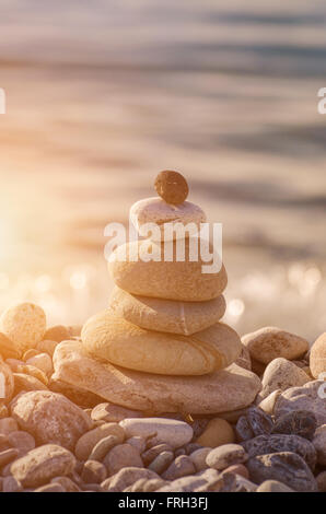 concept of balance and harmony. stones on the coast Stock Photo