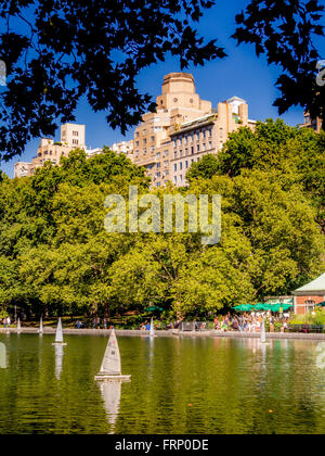 Model Boats on Conservatory Water, East Side from 72nd to 75th Street, Central Park, New York City, USA. Stock Photo