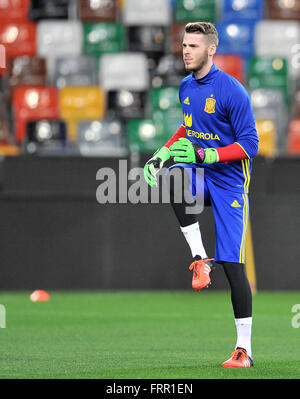 Udine, Italy. 23rd March, 2016. Spain's goalkeeper David De Gea (Manchester UTD) during the training session for the friendly football match between Italy and Spain at Dacia Arena on 23th March 2016. photo Simone Ferraro / Alamy Live News Stock Photo