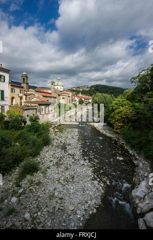 Pontremoli along the river Magra, province of Massa and Carrara, Tuscany, Italy Stock Photo