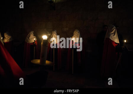 Santander, Spain. 23rd March, 2016.  The nocturnal procession of mercy is a tour of the cathedral of Santander  Credit:  JOAQUIN GOMEZ SASTRE/Alamy Live News Stock Photo