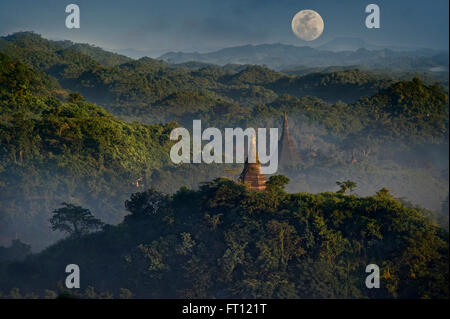 MYANMAR BURMA NORTH MYANMAR MOUNTAINS Stock Photo - Alamy