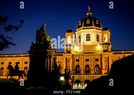 Statue of Empress Maria Theresa in front of the Museum of Natural History in Vienna, Austria, Europe Stock Photo