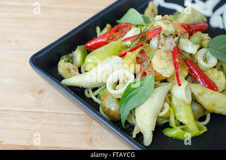 Spaghetti and Seafood Green Curry Sauce Stock Photo