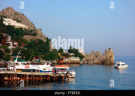 Gurzuf or Hurzuf, resort town in Crimea peninsula, Ukraine / Russia Stock Photo