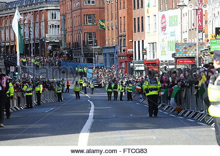 Dublin, Ireland. 27th March, 2016. Irish police officers man the parade route as the events get under wat in Dublin to mark the centenary of the 1916 rising. Credit:  reallifephotos/Alamy Live News Stock Photo