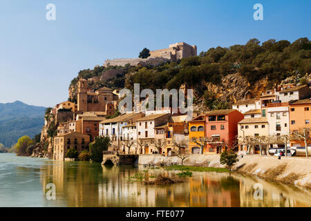 Miravet is an old little village located in the middle of the Terres de l’Ebre, in  a beautifull landscape between mountains, th Stock Photo