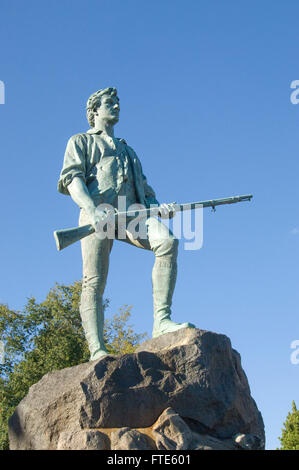 Statue of Captain John Parker at the Hayes Memorial Fountain on Lexington Common, Massachusetts by Henry Hudson Kitson Stock Photo