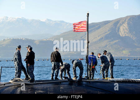 SOUDA BAY, Greece (Dec. 23, 2014) USS Boise (SSN 764) moors at Marathi NATO Pier Complex in Souda Bay, Greece, during a scheduled visit Dec. 23, 2014. Boise, a Los Angeles-class submarine, homeported in Norfolk, is conducting naval operations in the U.S. 6th Fleet area of operations in support of U.S. national security interests in Europe. Stock Photo