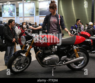 Tokyo, Japan. 27th Mar, 2016. English motorcycle maker Triumph displays Thruxton R at the Tokyo Motorcycle Show in Tokyo on Sunday, March 27, 2016. Japanese and foreign motorcycle makers exhibit prototype models and latest models at a three-day event. © Yoshio Tsunoda/AFLO/Alamy Live News Stock Photo