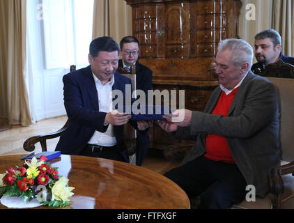 Prague, Czech Republic. 28th Mar, 2016. Chinese President Xi Jinping (L front) meets with Czech President Milos Zeman (R front) at the Lany presidential chateau in central Bohemia, Czech Republic, March 28, 2016. Xi started a three-day state visit to the Czech Republic from Monday, the first state visit by a Chinese president in 67 years since the two countries established diplomatic ties. © Lan Hongguang/Xinhua/Alamy Live News Stock Photo